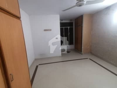 A 3 Marla Room In Gulzar-E-Quaid Housing Society