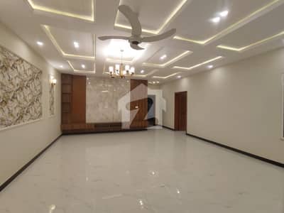 1 KANAL PORTION FOR RENT