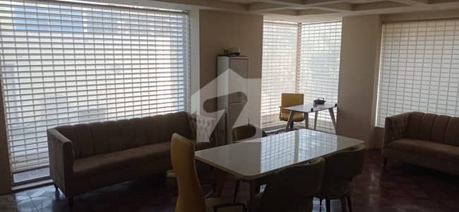 2000 sq ft Commercial Office Available For Rent In Gulberg 2000 sq ft Commercial Office Available For Rent In Gulberg