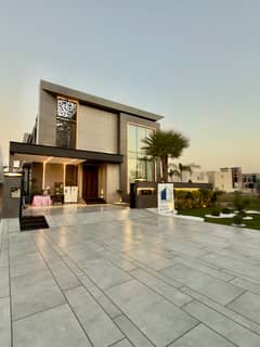 1 KANAL BRAND NEW FULLY FURNISHED FULL BASEMENT SWIMMING POOL HOUSE FOR SALE