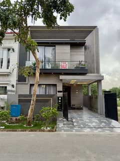 5 MARLA BRAND NEW HOUSE FOR SALE
