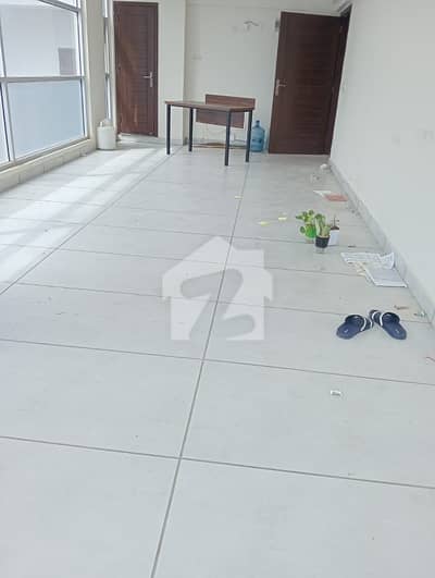 OFFICE RENT ZULFIQAR COM DHA PHASE 8 KARACHI