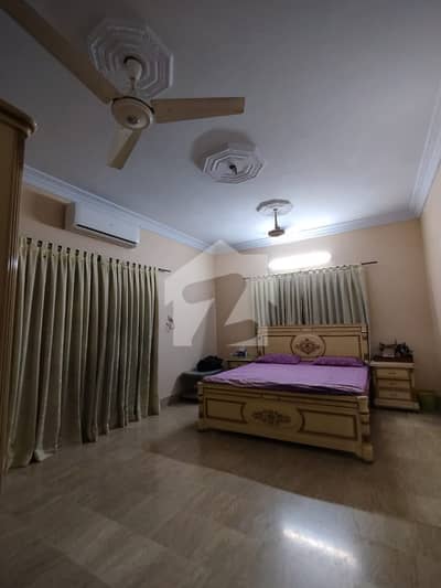 Corner Bungalow 300 Sq Yard House Available For Sale In Jauhar Block 14 Corner Bungalow 300 Sq Yard House Available For Sale In Jauhar Block 14