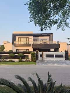 1 KANAL BRAND NEW FULLY FURNISHED MODERN HOUSE FOR SALE
