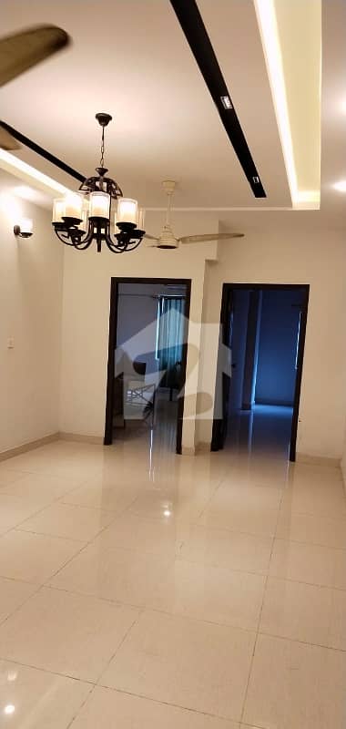 3 Bedroom Apartment Drawing Dinning American Kitchen For Rent