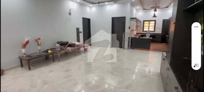 Spacious Bungalow 400 Yard Slightly Use 2023 Constriction Available For Sale Jauhar block 3
