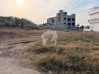 Bahria Enclave - Sector C Residential Plot Sized 1 Kanal