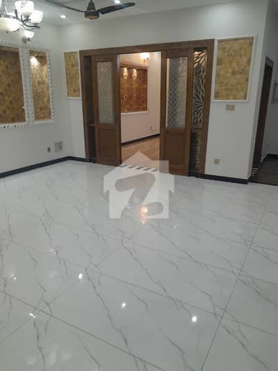 10 Marla House For Rent
