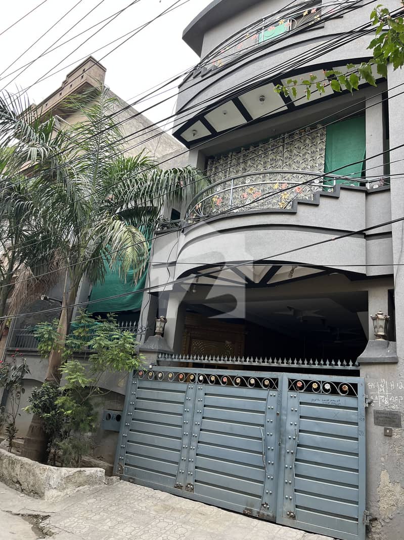 رینج روڈ راولپنڈی میں 5 کمروں کا 7 مرلہ مکان 4.25 کروڑ میں برائے فروخت۔ رینج روڈ راولپنڈی میں 5 کمروں کا 7 مرلہ مکان 4.25 کروڑ میں برائے فروخت۔