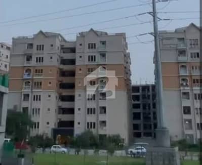 ڈیفنس ریزیڈینسی ڈی ایچ اے ڈیفینس فیز 2,ڈی ایچ اے ڈیفینس,اسلام آباد میں 2 کمروں کا 4 مرلہ فلیٹ 79.5 لاکھ میں برائے فروخت۔