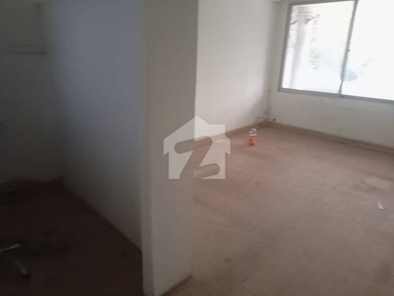 120 Sqft Mezzanine Floor Office Available For Rent 120 Sqft Mezzanine Floor Office Available For Rent
