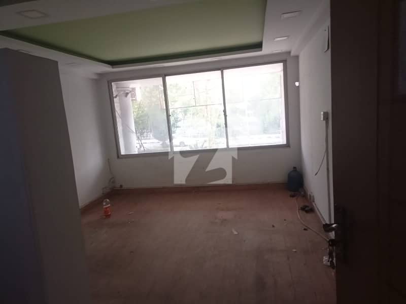 120 Sqft Mezzanine Floor Office Available For Rent 120 Sqft Mezzanine Floor Office Available For Rent