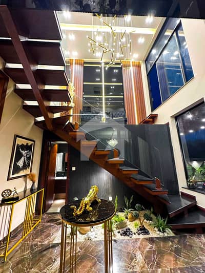 10 Marla Used House For Sale in Bahria Town Phase 2 Islamabad 10 Marla Used House For Sale in Bahria Town Phase 2 Islamabad