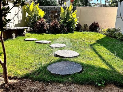 1 Kanal 5 BEDROOM HOUSE IN PHASE 7