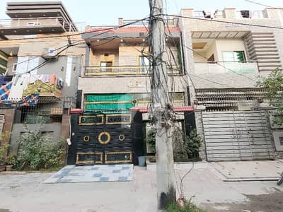 Prime Location Al Rehman Phase 2 - Block H House Sized 3 Marla For Sale
