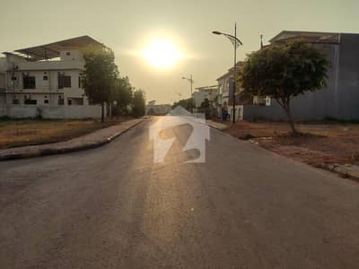 بحریہ انکلیو - سیکٹر سی 1 بحریہ انکلیو,بحریہ ٹاؤن,اسلام آباد میں 10 مرلہ رہائشی پلاٹ 2.35 کروڑ میں برائے فروخت۔