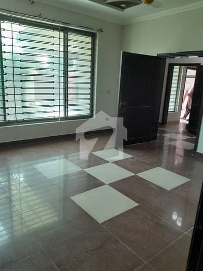 Beautiful Luxury 13 Marla Upper Portion Available For Rent Beautiful Luxury 13 Marla Upper Portion Available For Rent