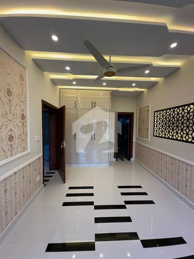 4 Marla House Available For Rent