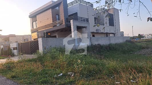 1+1 Kanal Plot In Dha Phase 7 Block U, 80'Road