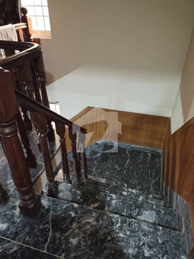 FAISAL TOWN BLOCK B 7-MARLA HOUSE AVAILABLE FOR SALE
