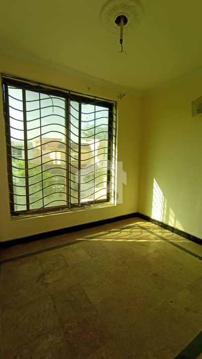 4 Marla Used House Proper Street Corner For Sale In FGEHA Sector G13/4 Islamabad Nearly Kashmir Highway