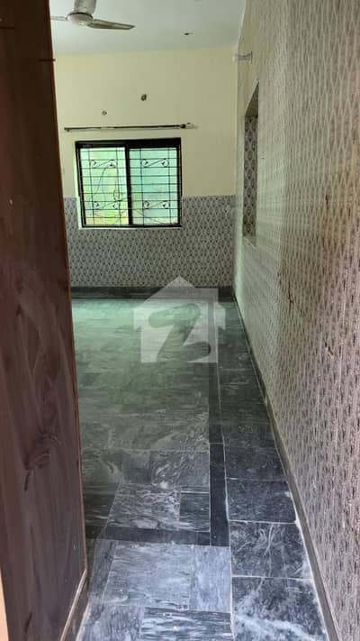 3.5 Marla Full House For Rent In Punjab Small Industries Colony - Block B, Lahore