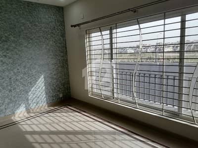 Park Enclave Phase 1 Kanal House For Rent