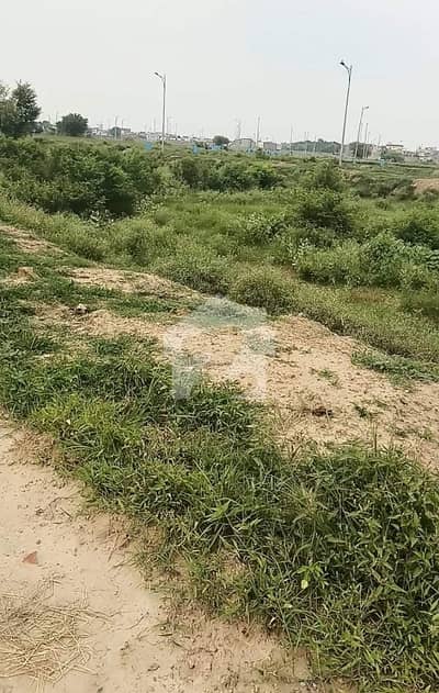 ڈی ایچ اے فیز 4 ڈیفنس (ڈی ایچ اے),لاہور میں 1 کنال رہائشی پلاٹ 4.5 کروڑ میں برائے فروخت۔ ڈی ایچ اے فیز 4 ڈیفنس (ڈی ایچ اے),لاہور میں 1 کنال رہائشی پلاٹ 4.5 کروڑ میں برائے فروخت۔