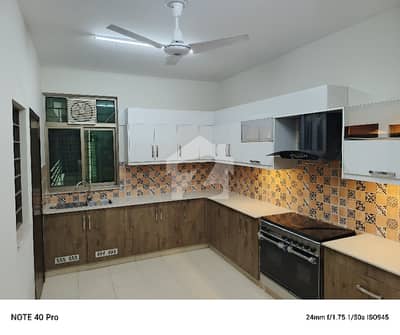 3 Beds 10 Marla Ideal Location Apartment For Rent In Sector B Askari 11 Lahore.