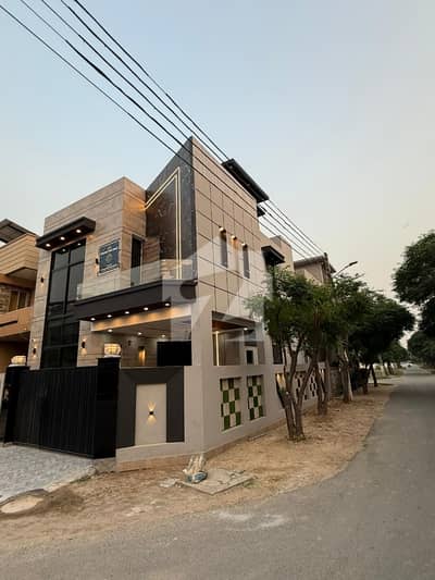 5 Marla Uesd House For Sale In Tariq Garden