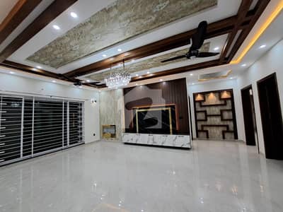 10 Marla Upper Portion Available For Rent In Formanites Housing Scheme