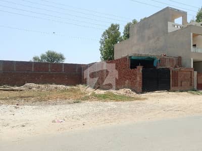 آشیانہ ہاؤسنگ سکیم کینال روڈ,ساہیوال میں 5 مرلہ رہائشی پلاٹ 55.0 لاکھ میں برائے فروخت۔