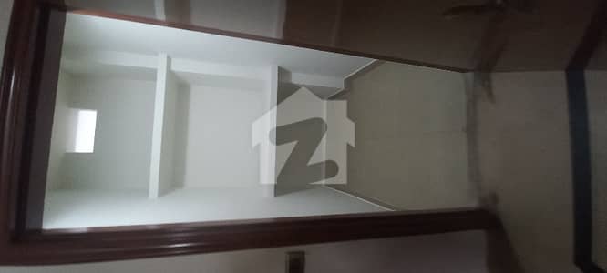 ڈی ایچ اے فیز 2 ڈیفنس (ڈی ایچ اے),لاہور میں 3 کمروں کا 1 کنال بالائی پورشن 1.0 لاکھ میں کرایہ پر دستیاب ہے۔