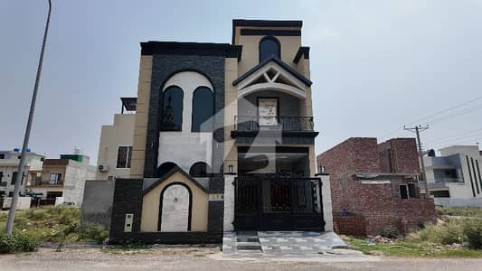 5 Marla Brand New Lush House Available For Sale In Prime Location Paragon City 5 Marla Brand New Lush House Available For Sale In Prime Location Paragon City