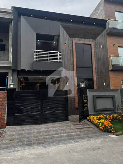 5 Marla Luxury House For Sale In Park View City Tulip Overseas Block 5 Marla Luxury House For Sale In Park View City Tulip Overseas Block