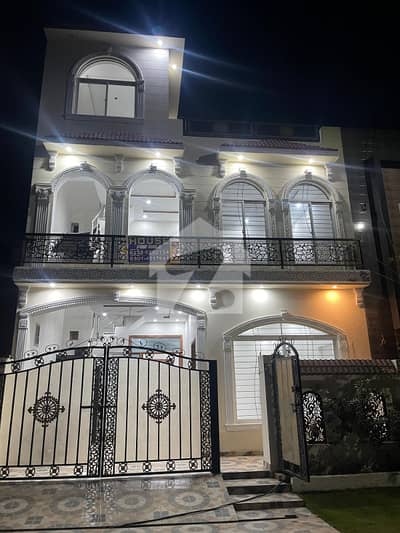 5 Marla Beautiful House Is Available For Sale In Park View City Platinum Block 5 Marla Beautiful House Is Available For Sale In Park View City Platinum Block