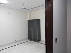 State Of The Art 1 Bed Flat For Rent | Ideal For Bachelors, Doctors & Families | Secure Area