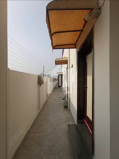 SLIGHTLY USE DOUBLE UNIT HOUSE FOR SALE PRIME LOCATION REAL PICS