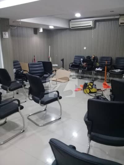 G-9 GROUND FLOOR 2400 SQ. FEET BEST FOR BANKS, IT SOFTWARE HOUSES MULTINATIONAL COMPANIES