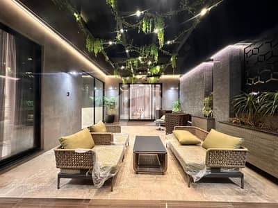 FULLY FURNISHED HOUSE AVAILABLE FOR RENT ON PRIME LOCATION