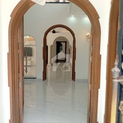 ڈی ایچ اے فیز 7 ڈیفنس (ڈی ایچ اے),لاہور میں 4 کمروں کا 10 مرلہ مکان 1.7 لاکھ میں کرایہ پر دستیاب ہے۔