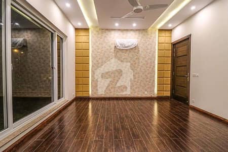 DHA PHASE 8 BRAND NEW HOUSE AVAILABLE FOR RENT ON HOT LOCATION DHA PHASE 8 BRAND NEW HOUSE AVAILABLE FOR RENT ON HOT LOCATION