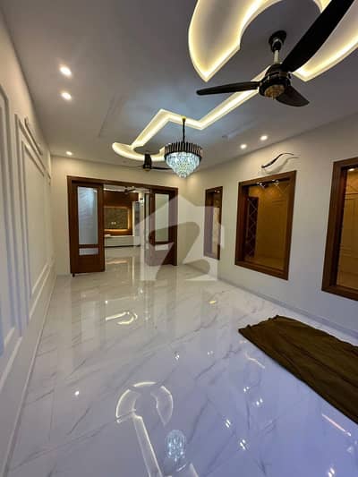 INVESTOR PRICE HOUSE FOR SALE IN F-10