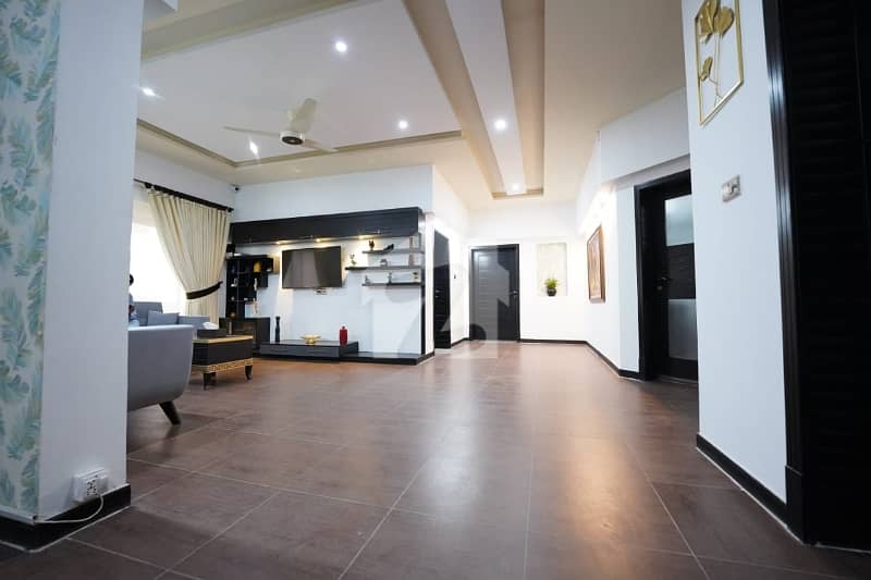 FULLY FURNISH HOUSE FOR RENT IN E-11 FULLY FURNISH HOUSE FOR RENT IN E-11