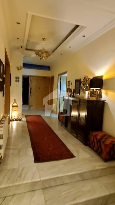 In F-10 Of F-10, A 511 Square Yards House Is Available