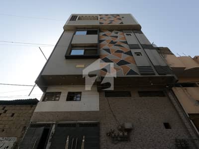 Ideally Located Prime Location Building Of 300 Square Yards Is Available For Sale In Landhi