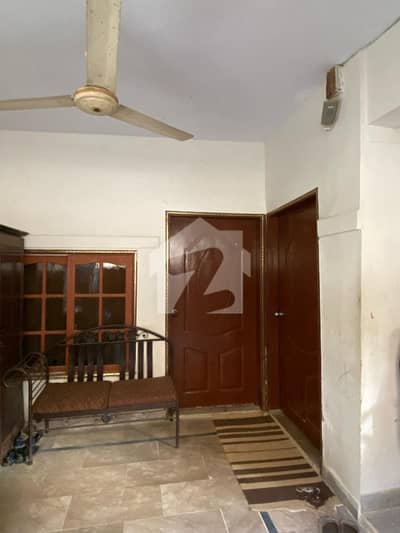 فیڈرل بی ایریا ۔ بلاک 19 فیڈرل بی ایریا,کراچی میں 9 کمروں کا 5 مرلہ مکان 3.5 کروڑ میں برائے فروخت۔ فیڈرل بی ایریا ۔ بلاک 19 فیڈرل بی ایریا,کراچی میں 9 کمروں کا 5 مرلہ مکان 3.5 کروڑ میں برائے فروخت۔