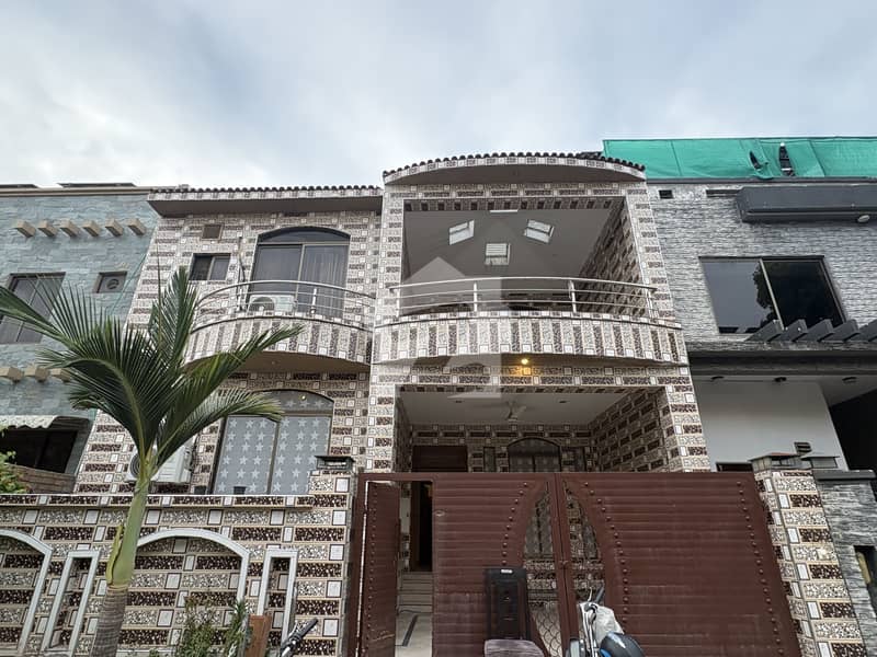 10 Marla Triple Storey House Is Available For Sale 10 Marla Triple Storey House Is Available For Sale