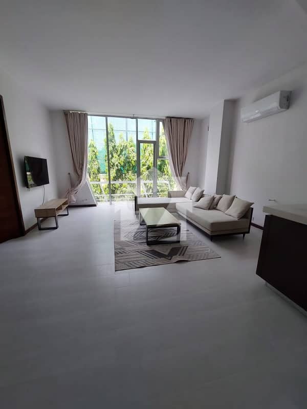 3 Bed Luxury Furnished Apartment For Rent In Gulberg 3 Bed Luxury Furnished Apartment For Rent In Gulberg