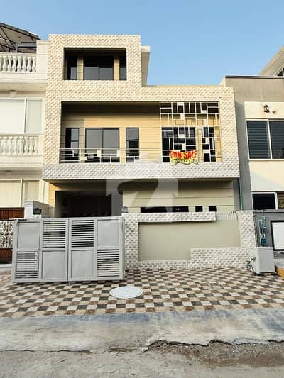 Beautiful Very Prime Location House For Sale Beautiful Very Prime Location House For Sale
